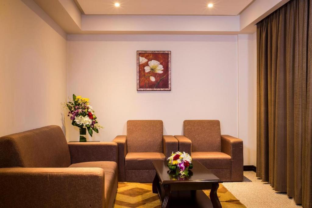 Monroe Hotel & Suites Manama Eksteriør bilde