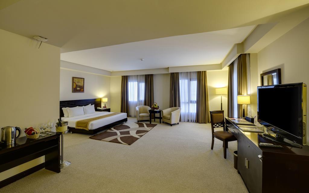 Monroe Hotel & Suites Manama Eksteriør bilde