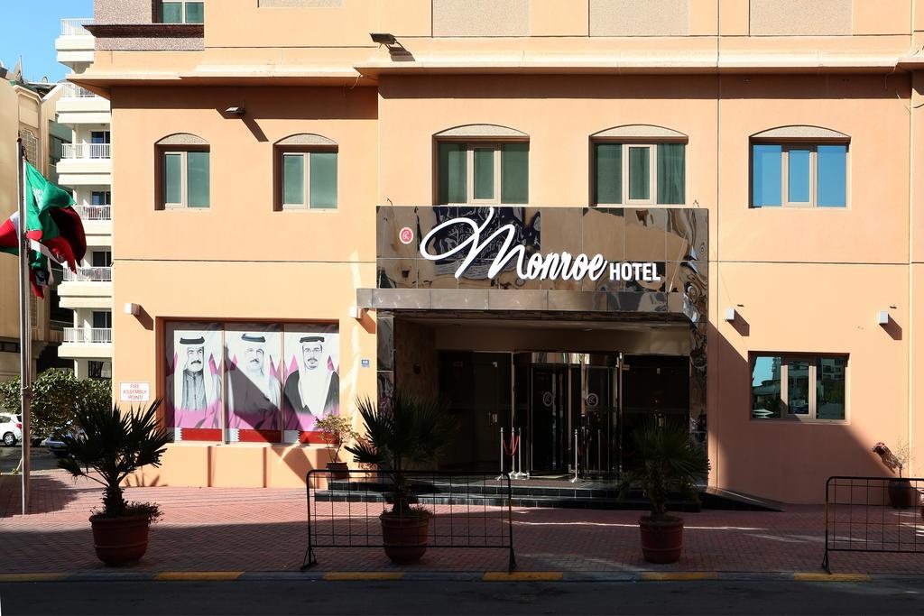 Monroe Hotel & Suites Manama Eksteriør bilde