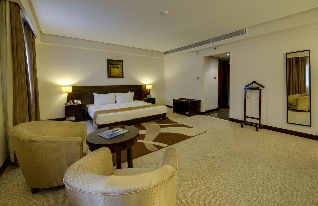 Monroe Hotel & Suites Manama Eksteriør bilde